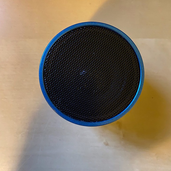 Rechargeable Metallic Blue Bluetooth Speaker - Picture 2 of 3